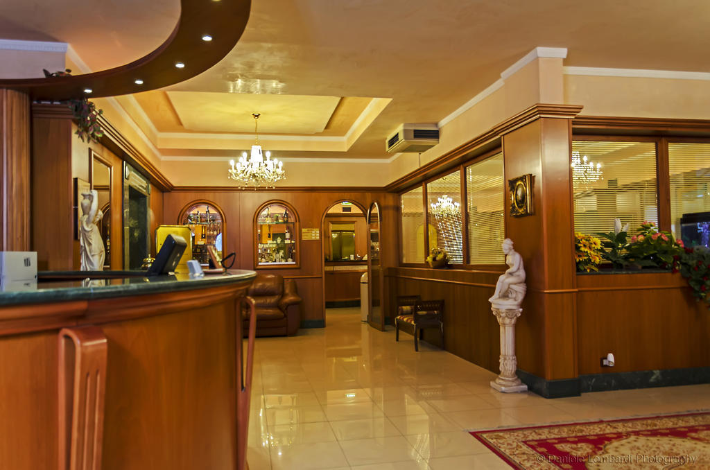 Hotel Sorriso Lucera Exterior photo