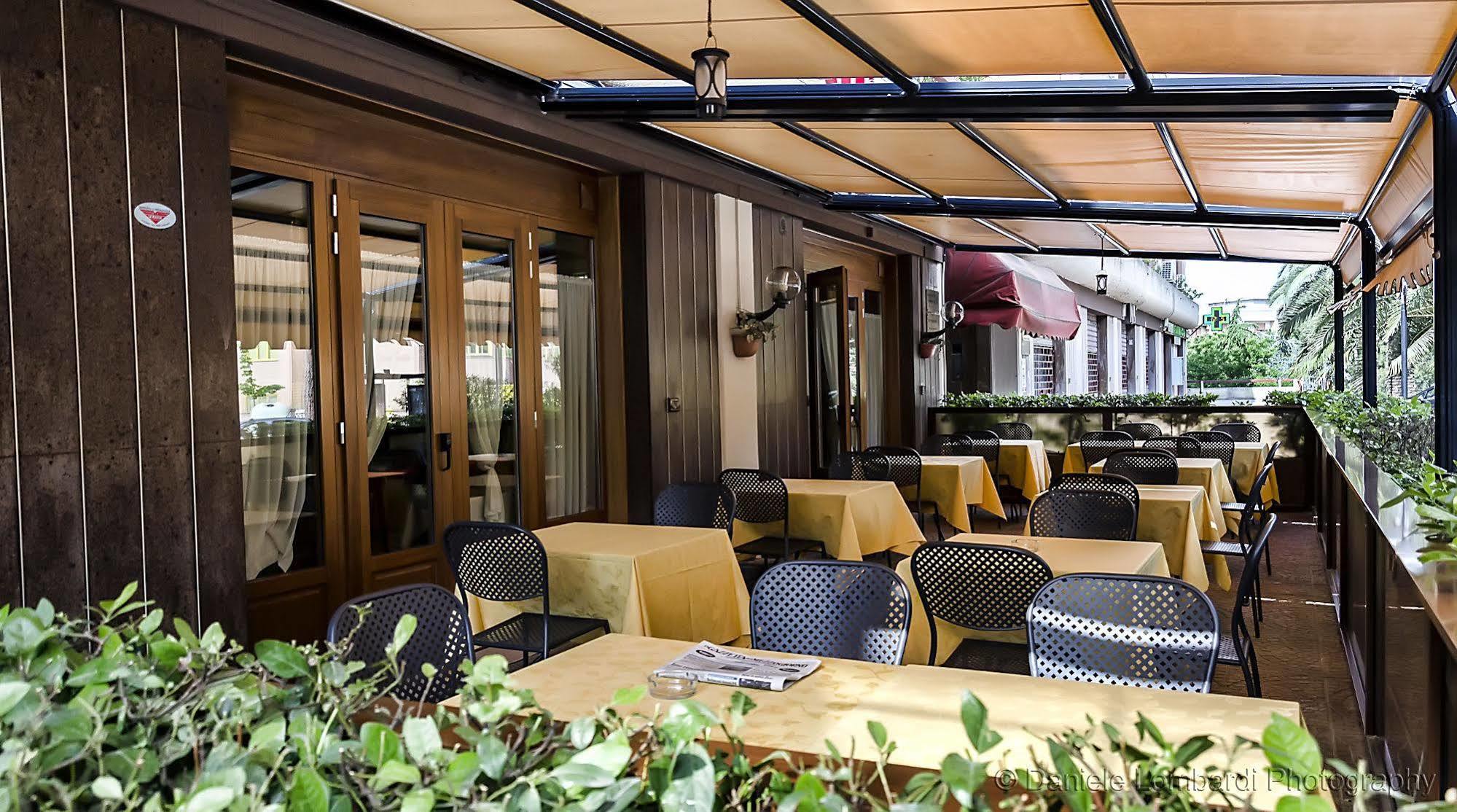 Hotel Sorriso Lucera Exterior photo